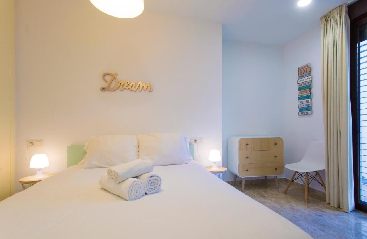 Apartamento Santuario de la Victoria Málaga Exterior foto