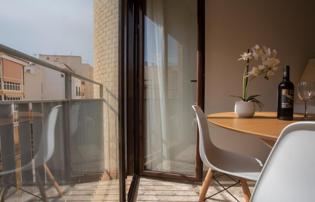 Apartamento Santuario de la Victoria Málaga Exterior foto